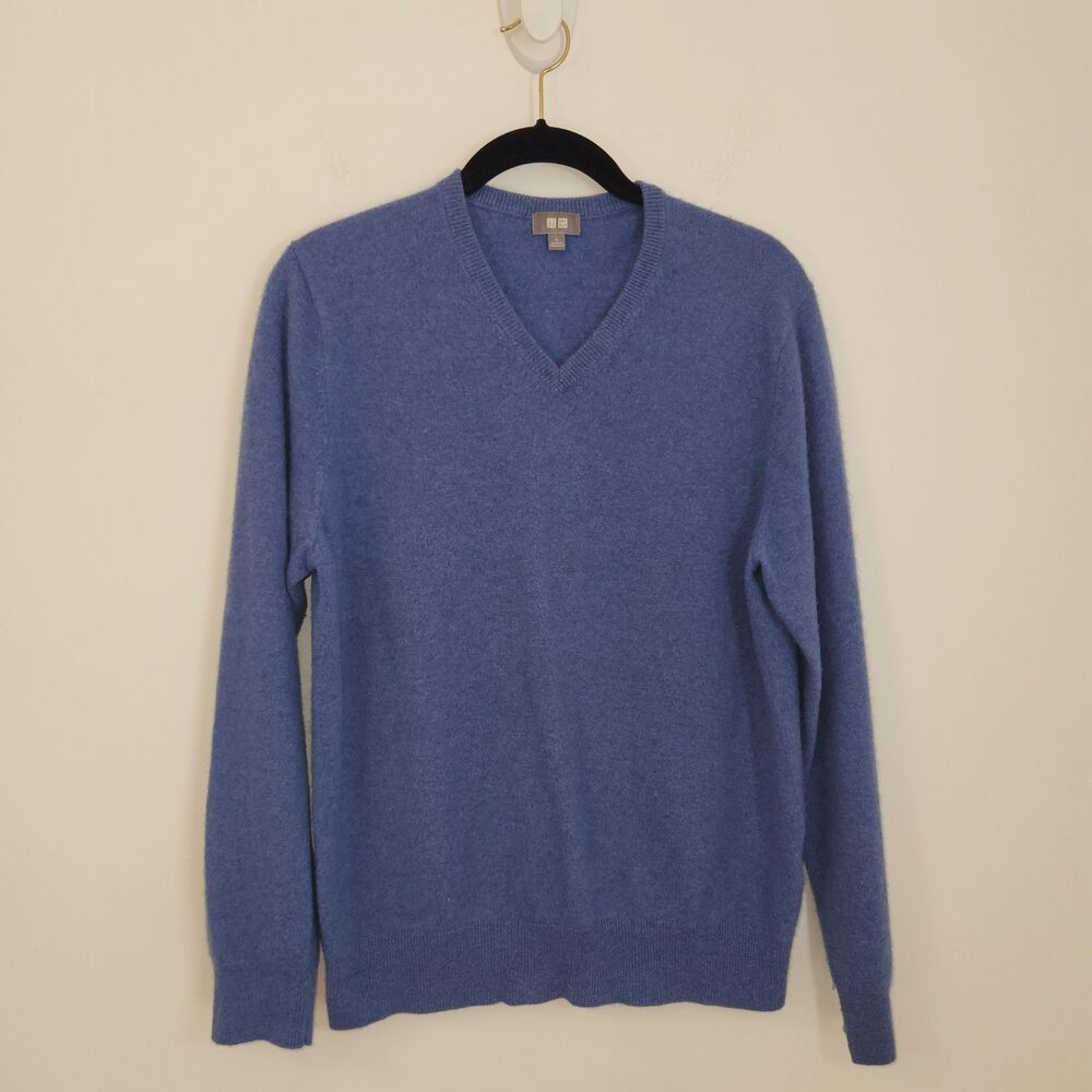 UNIQLO 100% Cashmere Blue V-Neck Sweater Men's LARGE